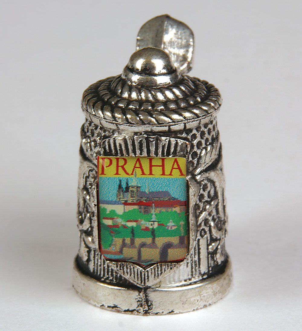 foto n�prstek-korbel s Prahou